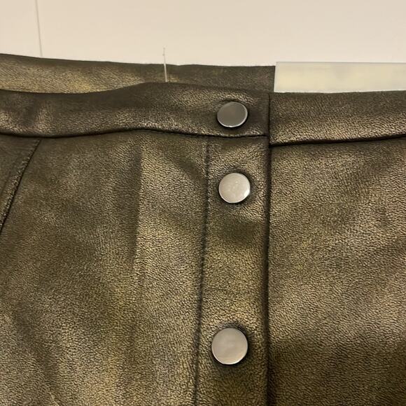 Jenna Rose Brand Faux Leather Snap Button Front Skirt Size 12 NWT Black Foil - Picture 2 of 6